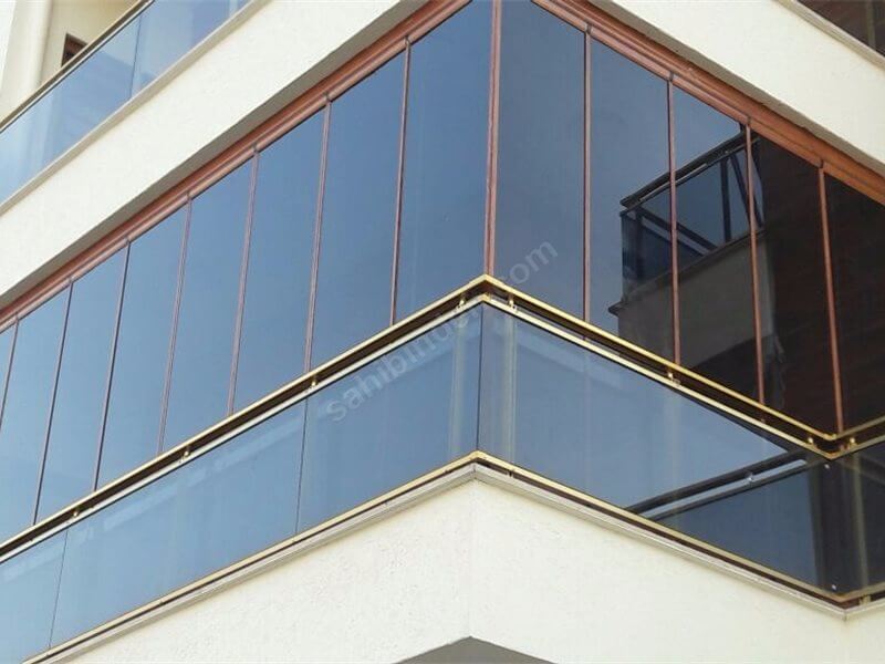 kaliteli-cam-balkon-modelleri-1